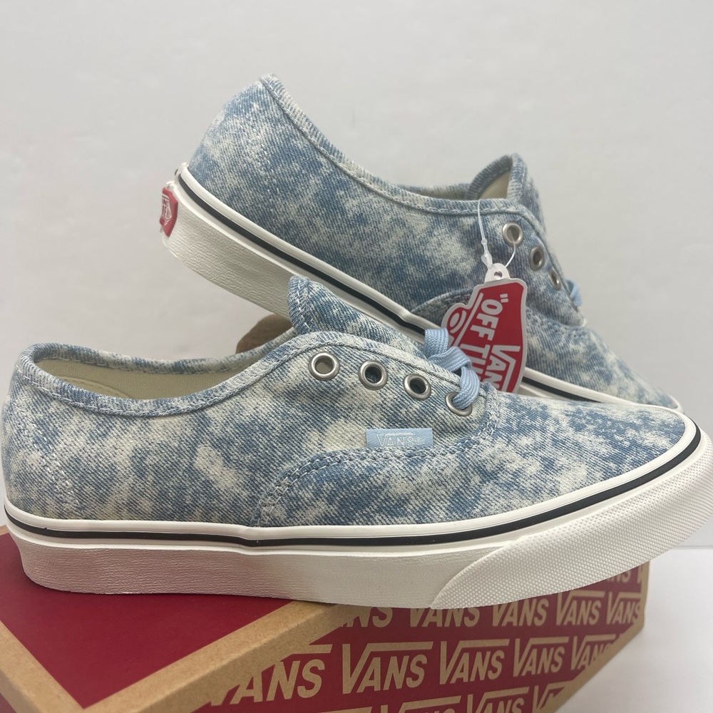 Vans Men’s Authentic (Denimistry) Winter Sky Marshmallow Sneakers
VN0A5HZS9FM - Picture 9 of 16